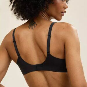 SMOOTHEZ Bra-ish Wireless Bralette size L DD